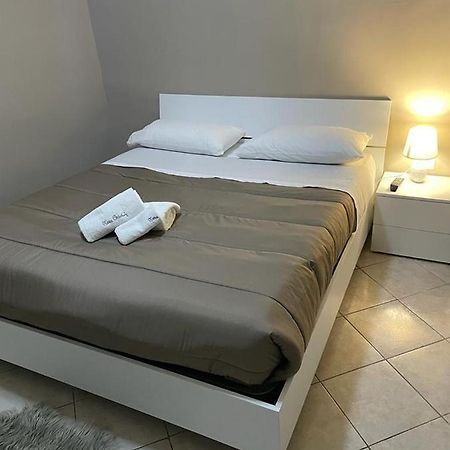 Dimora Partenopea-Holiday House نابولي المظهر الخارجي الصورة