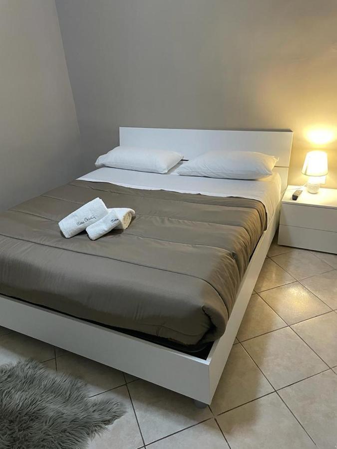 Dimora Partenopea-Holiday House نابولي المظهر الخارجي الصورة