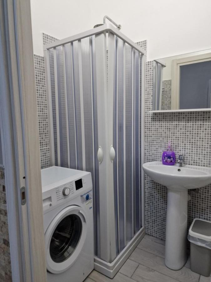 Dimora Partenopea-Holiday House نابولي المظهر الخارجي الصورة