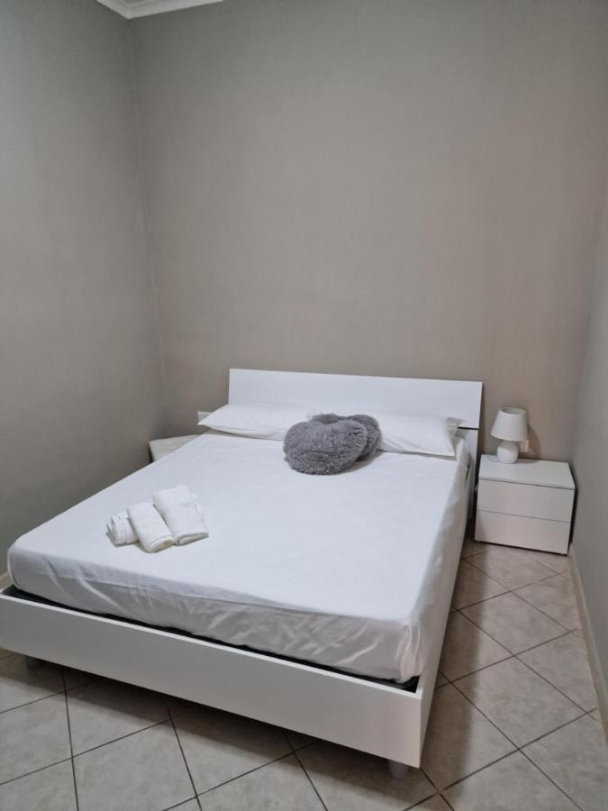 Dimora Partenopea-Holiday House نابولي المظهر الخارجي الصورة